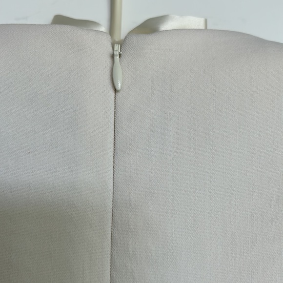 Beautiful Ralph Lauren Collection Dress - Picture 4 of 8